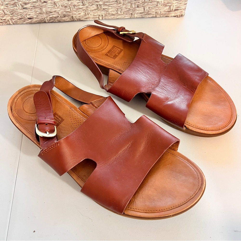 Classic Leather Slingback Sandals - Brown